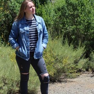 Meet your Posher, Emily